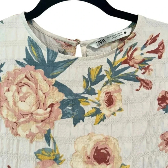 Zara ‘The Sharon’ Dress in Floral. Size Medium. - Picture 5 of 12